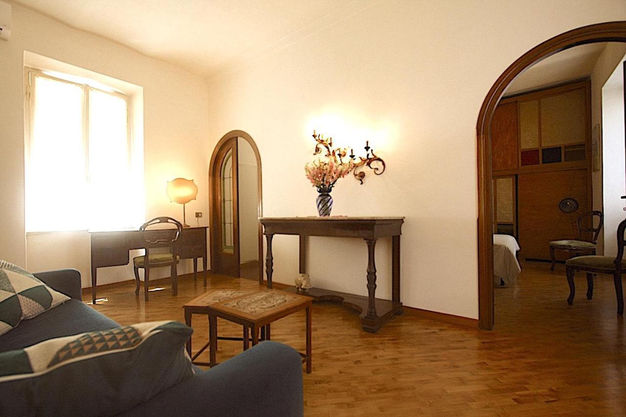 רומא Scala Holiday House מראה חיצוני תמונה